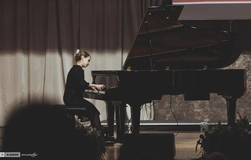 Jaką muzykę wybrać na studniówkę, by porwać wszystkich do tańca?